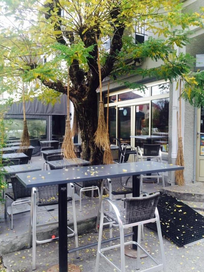 Brooklyn Proche De La Gare Annecy Exterior photo